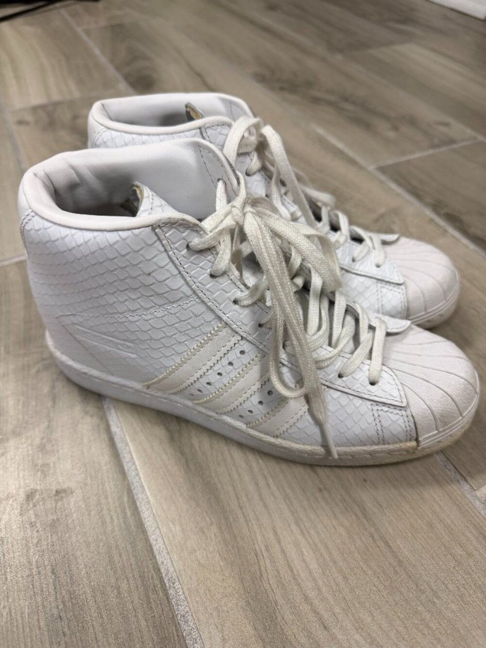 Adidas Superstar Up Wedge Sneaker, Crocodile Texture, White, Size 7